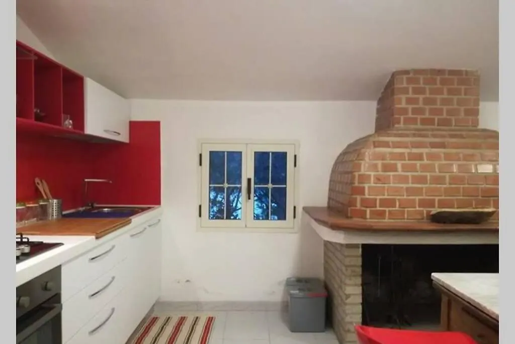 Big Relax Apartment With Swimming Pool And A Peaceful Garden In A Private Villa Sestu